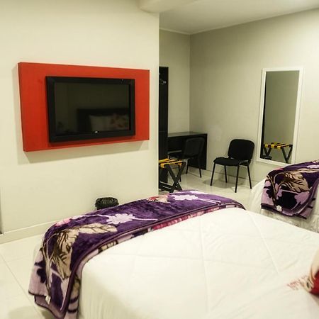 Hotel El Rubi Huaraz  Εξωτερικό φωτογραφία