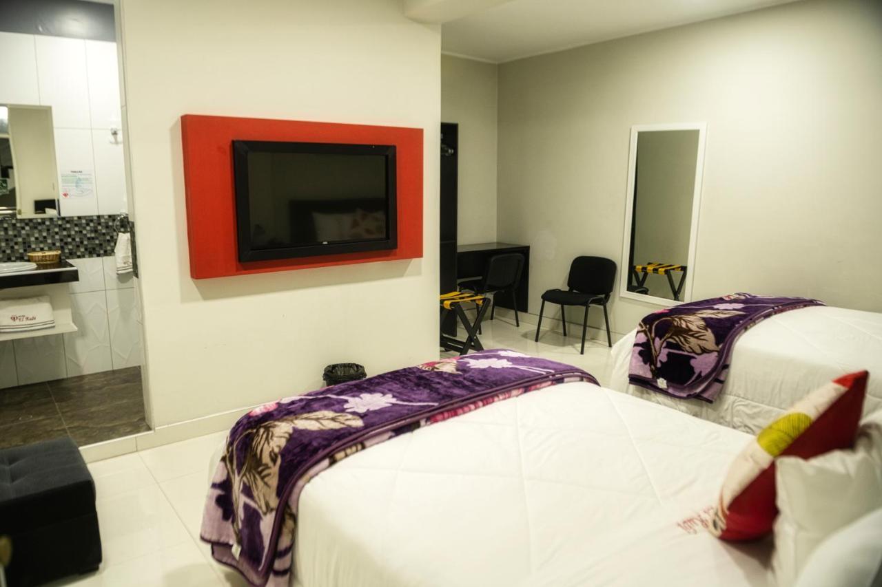 Hotel El Rubi Huaraz  Εξωτερικό φωτογραφία